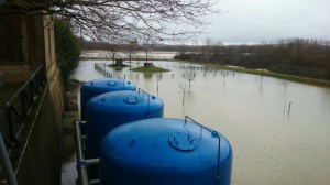 Banet sous les eaux...